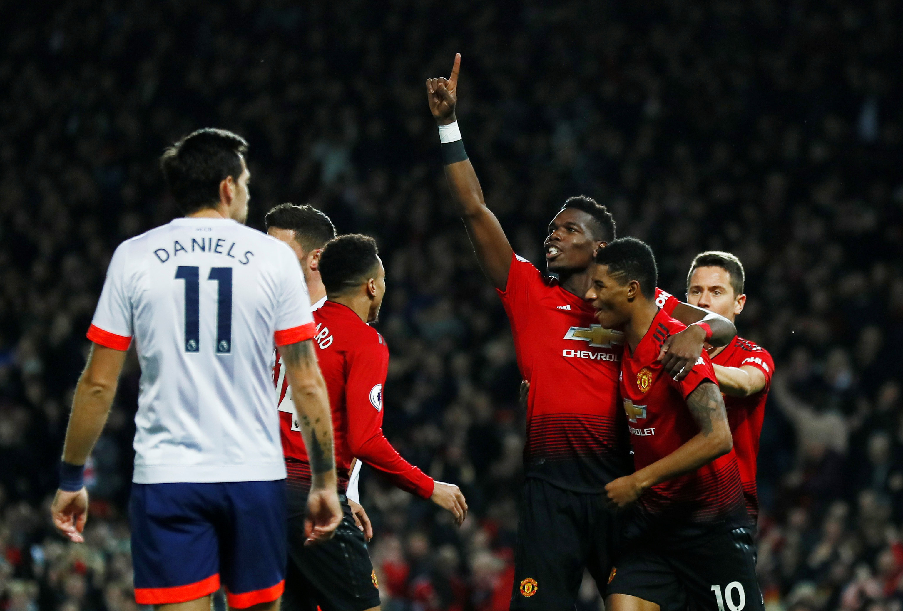 练和球迷们 练和球迷们